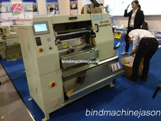 China Máquina de inserção de arame espiral SSB420 com fecho espiral para cadernos fornecedor