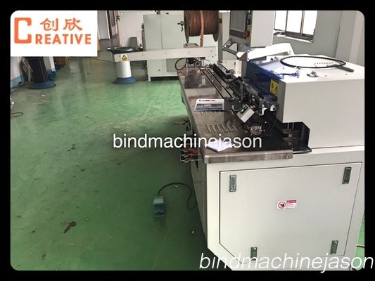 Máquina de ligação automática de dupla bobina com função de perfuração PBW580 fornecedor