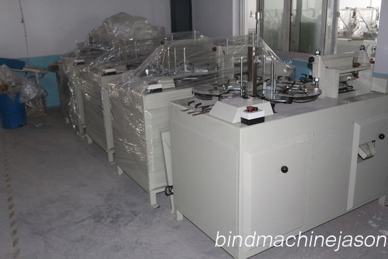 Automatic Creative brand paper hole punching machine SPA320 for print house fornecedor